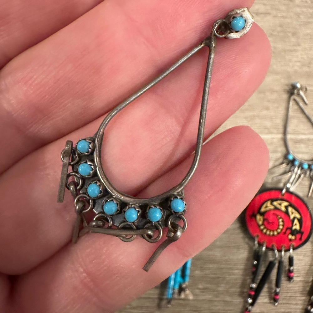 Selling a set of 4 earrings 3 or sterling silver with blue topaz. 1 hand painted - Picture 5 of 7